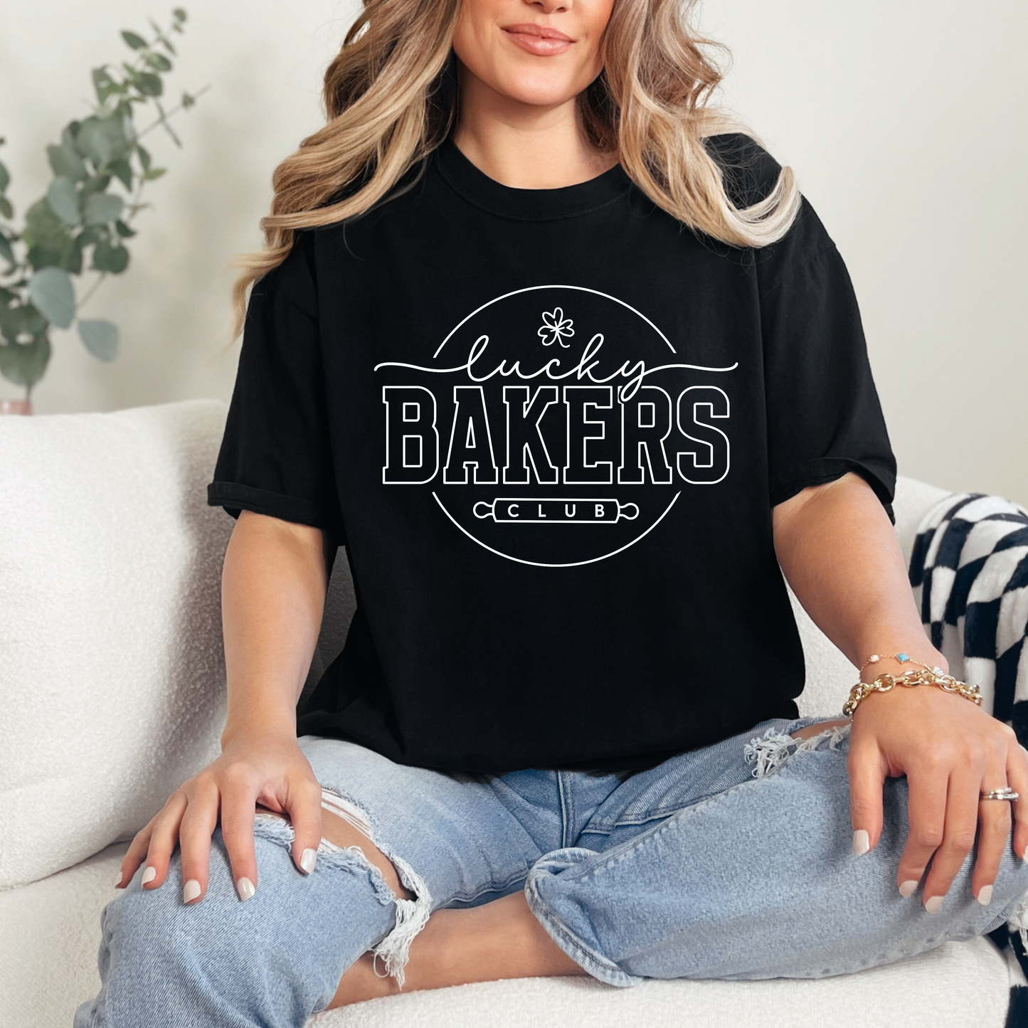 Lucky Bakers Club - T-Shirt