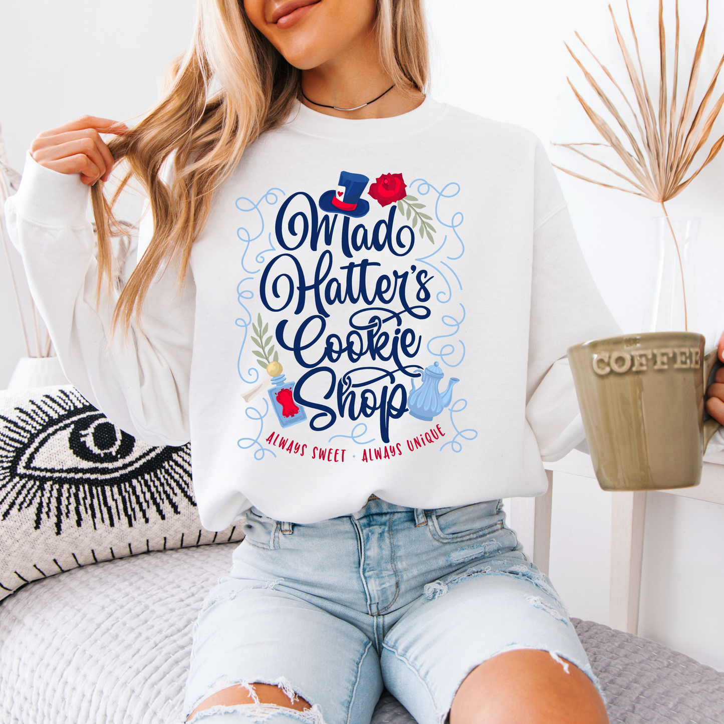 Mad Hatters Cookie Shop - Sweatshirt