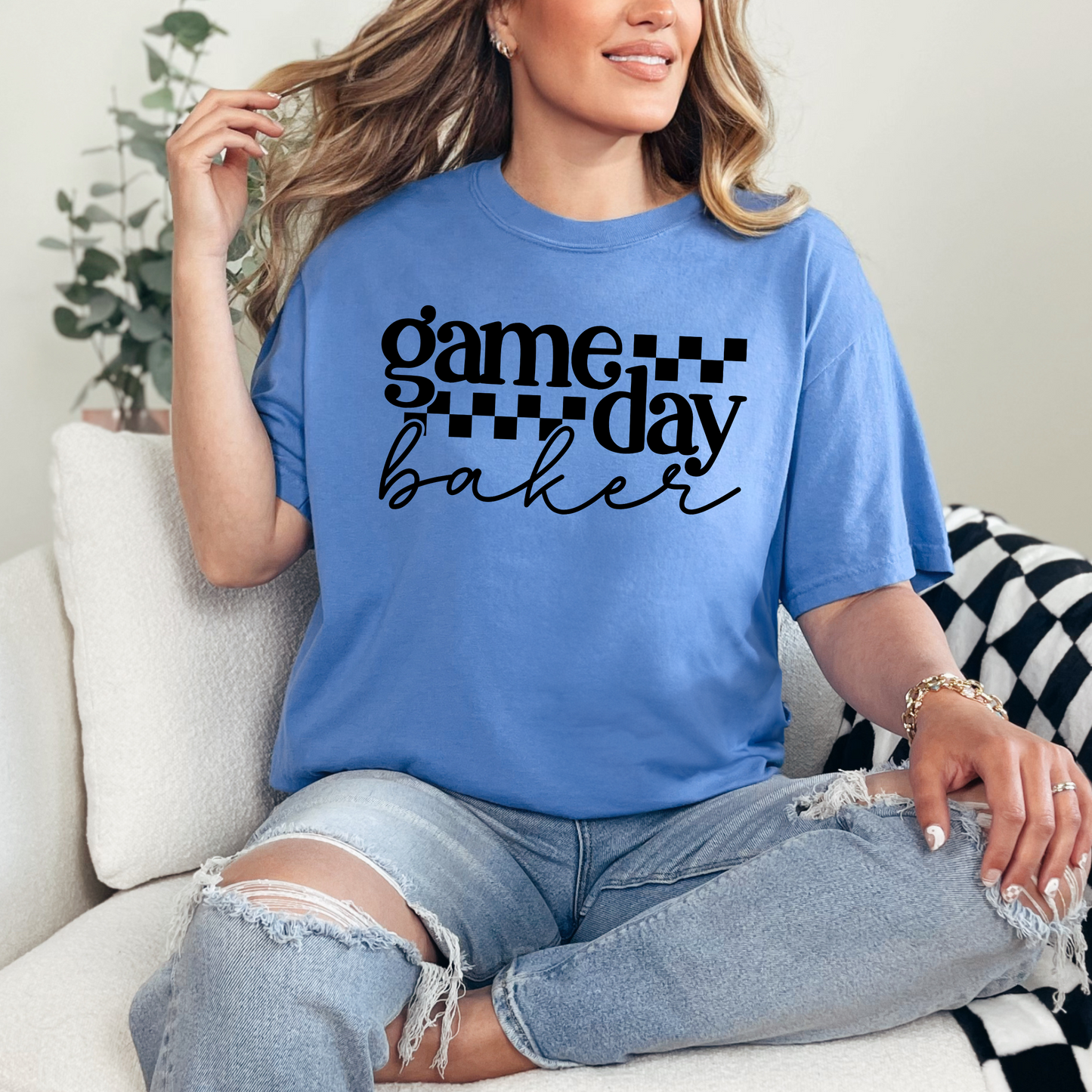 Game Day Baker [Black Design] - T-Shirt