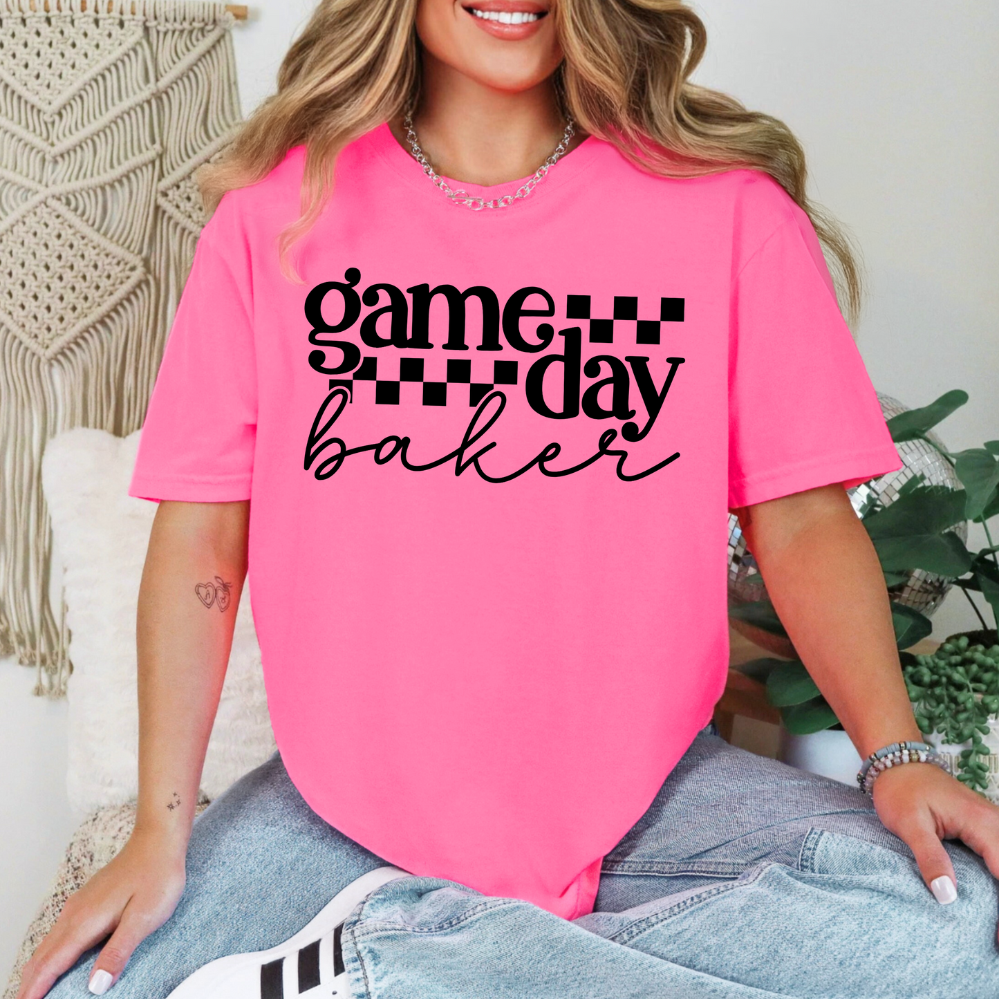 Game Day Baker [Black Design] - T-Shirt