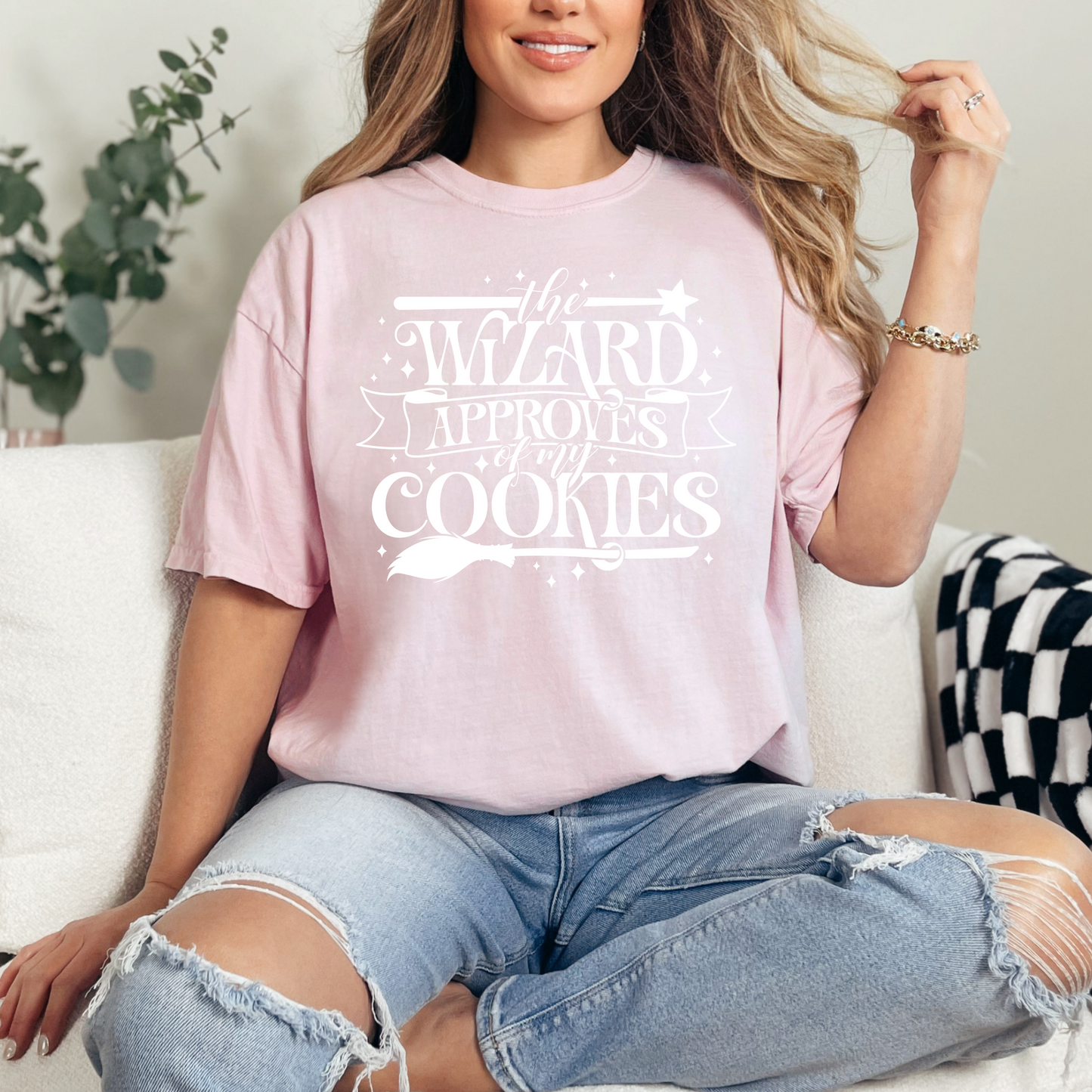 The Wizard Approves Of My Cookies  - T-Shirt