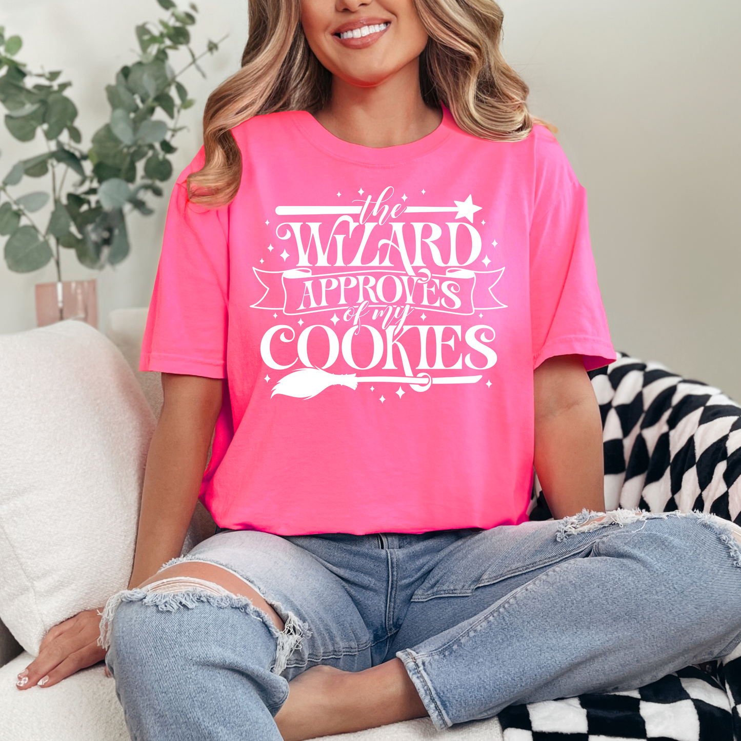 The Wizard Approves Of My Cookies  - T-Shirt