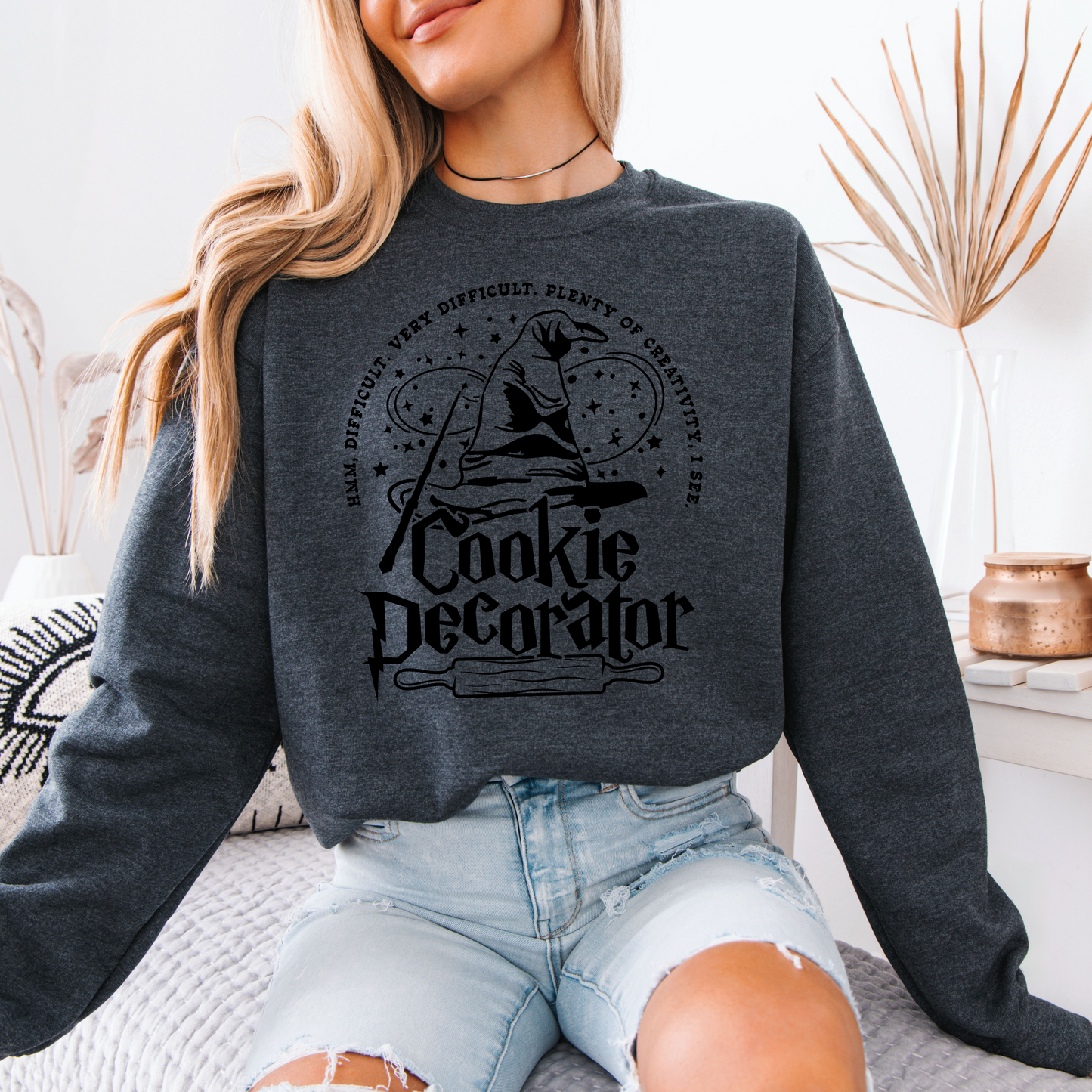 Wizard Hat Cookie Decorator [Black Design] - Sweatshirt