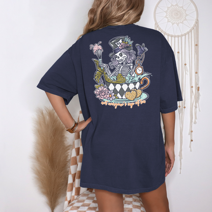 Wonderland Skelly [pocket & back design] - T-Shirt