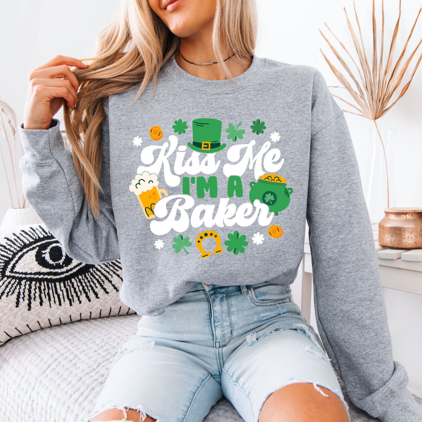 Kiss Me I'm A Baker - Sweatshirt