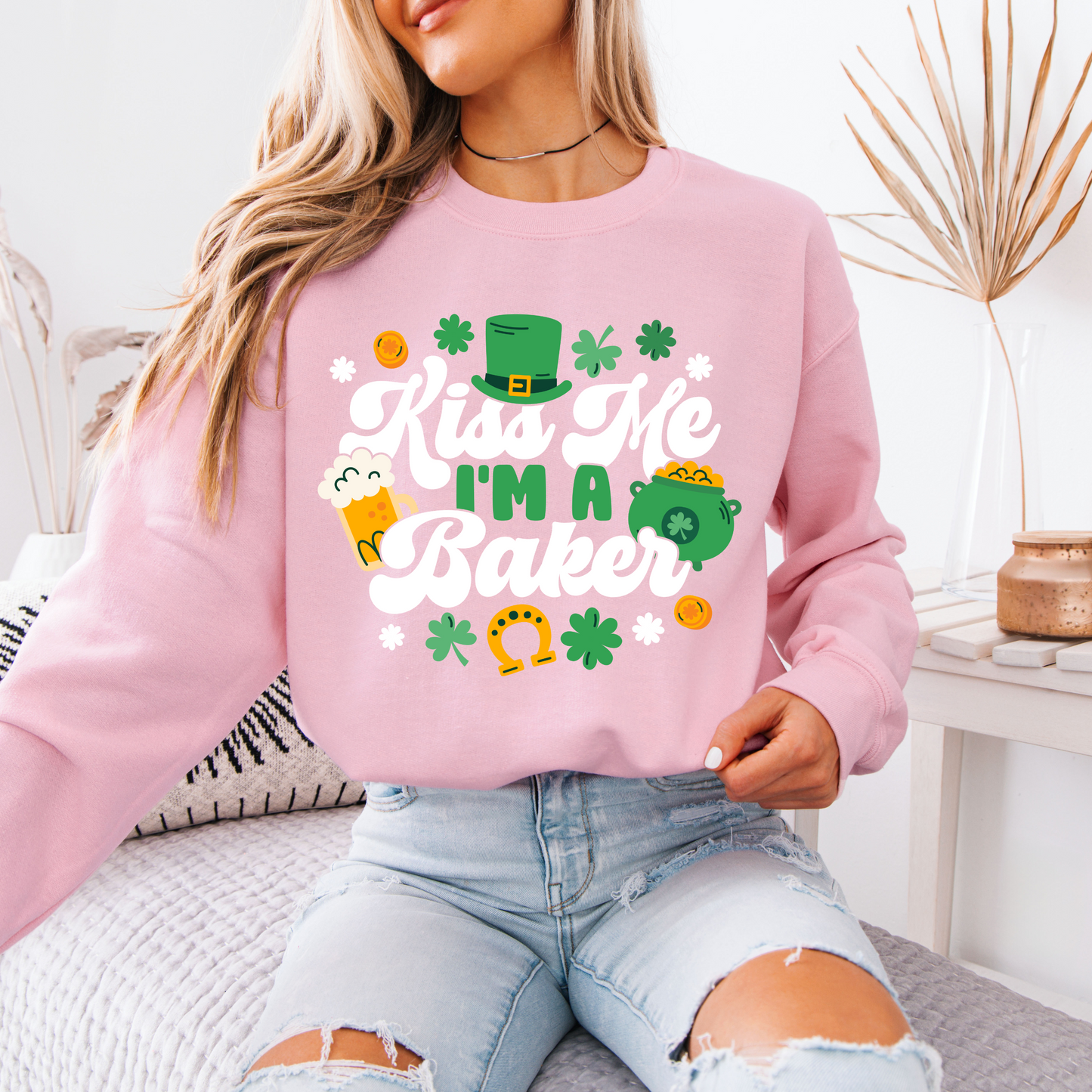 Kiss Me I'm A Baker - Sweatshirt