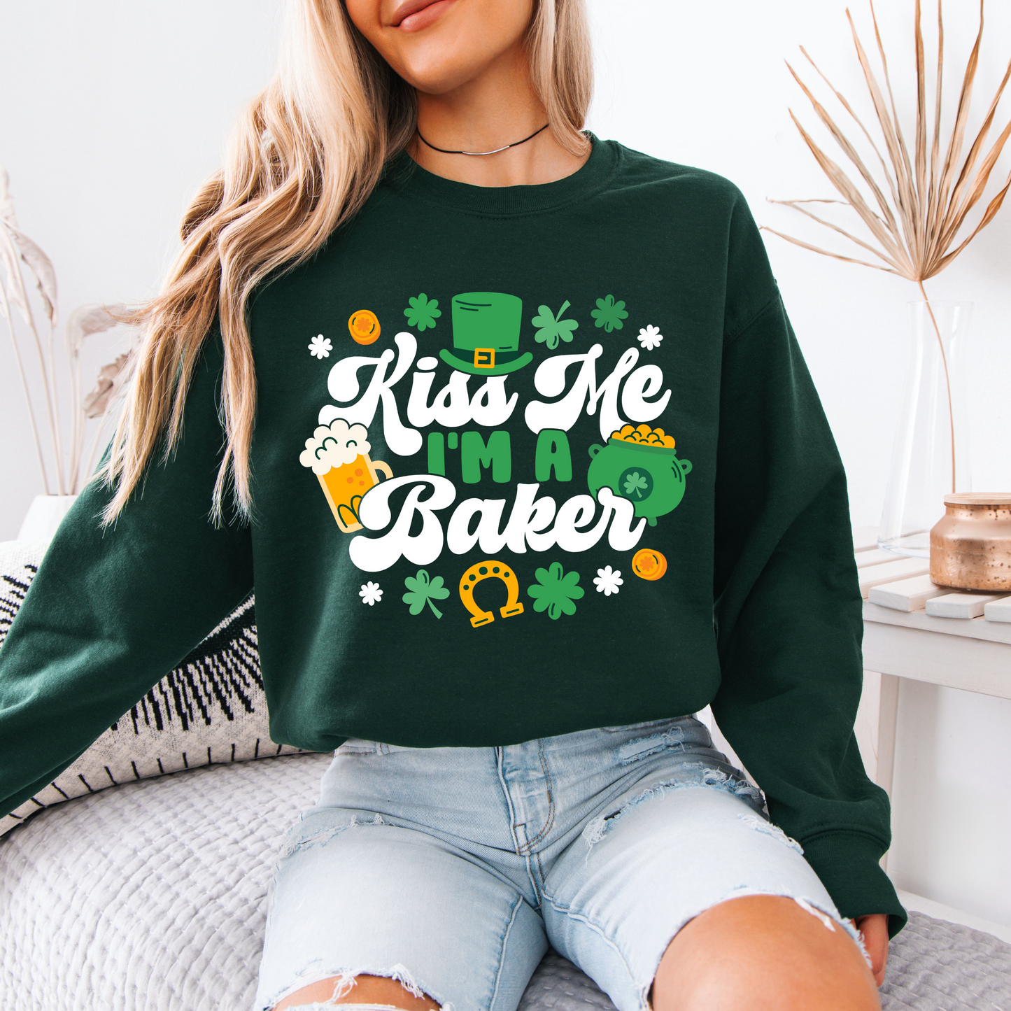 Kiss Me I'm A Baker - Sweatshirt