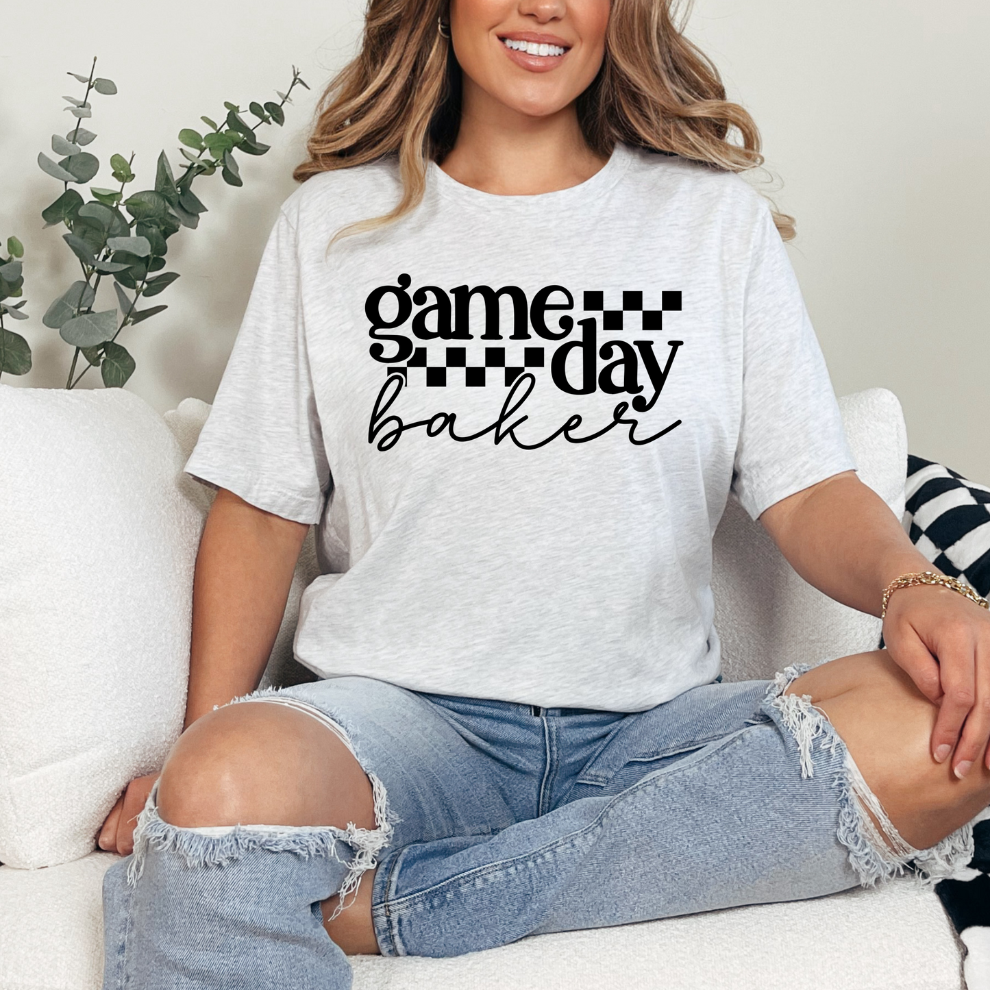 Game Day Baker [Black Design] - T-Shirt